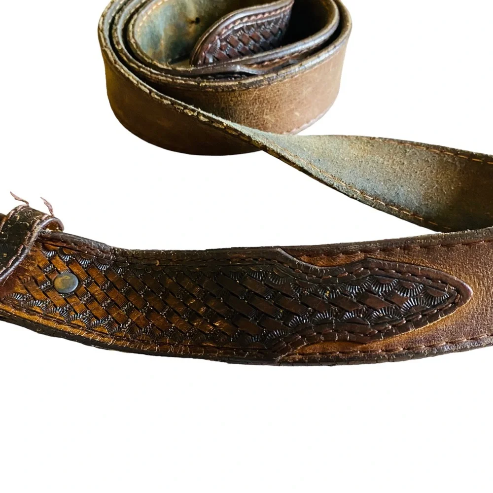 GEORGIA BOOT Brown Leather Hand Tooled Belt 42